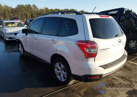 2015 Subaru Forester 2.5I Premium z USA, uszkodzony, nr VIN JF2SJADC3FH403336